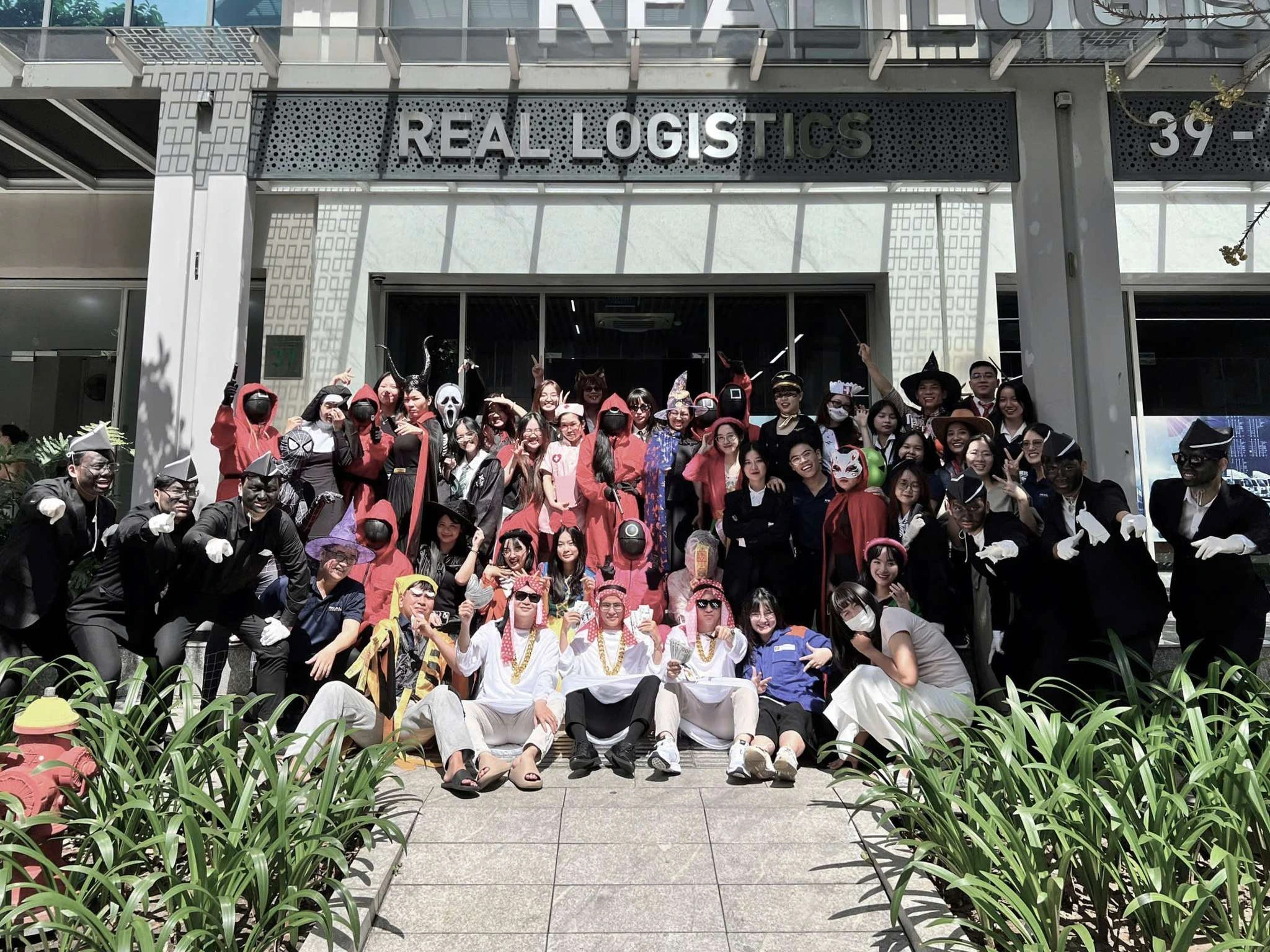 halloween 2025 dai gia dinh real truoc tru sowebp