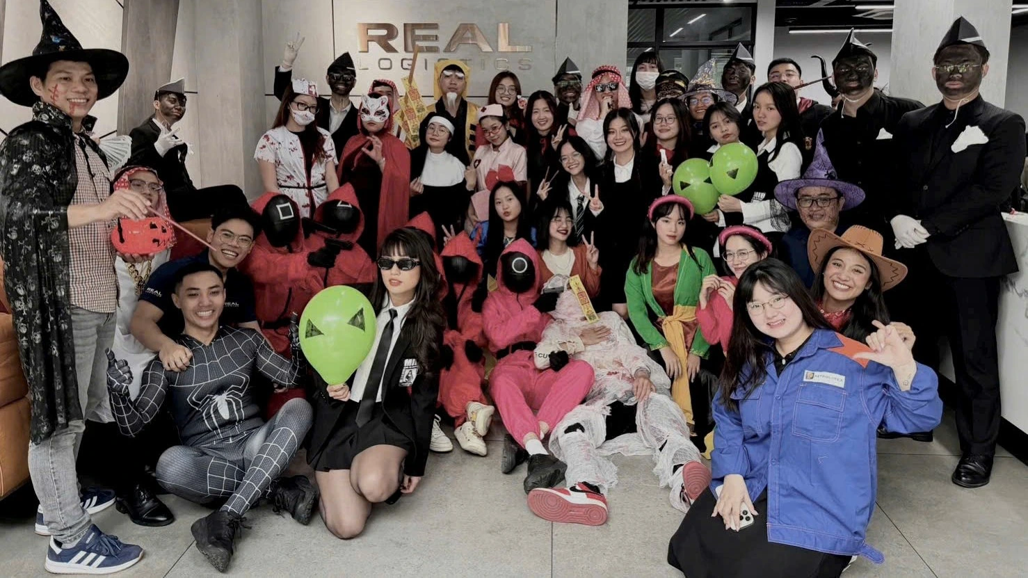 tap the real logistics check in halloween 2025webp