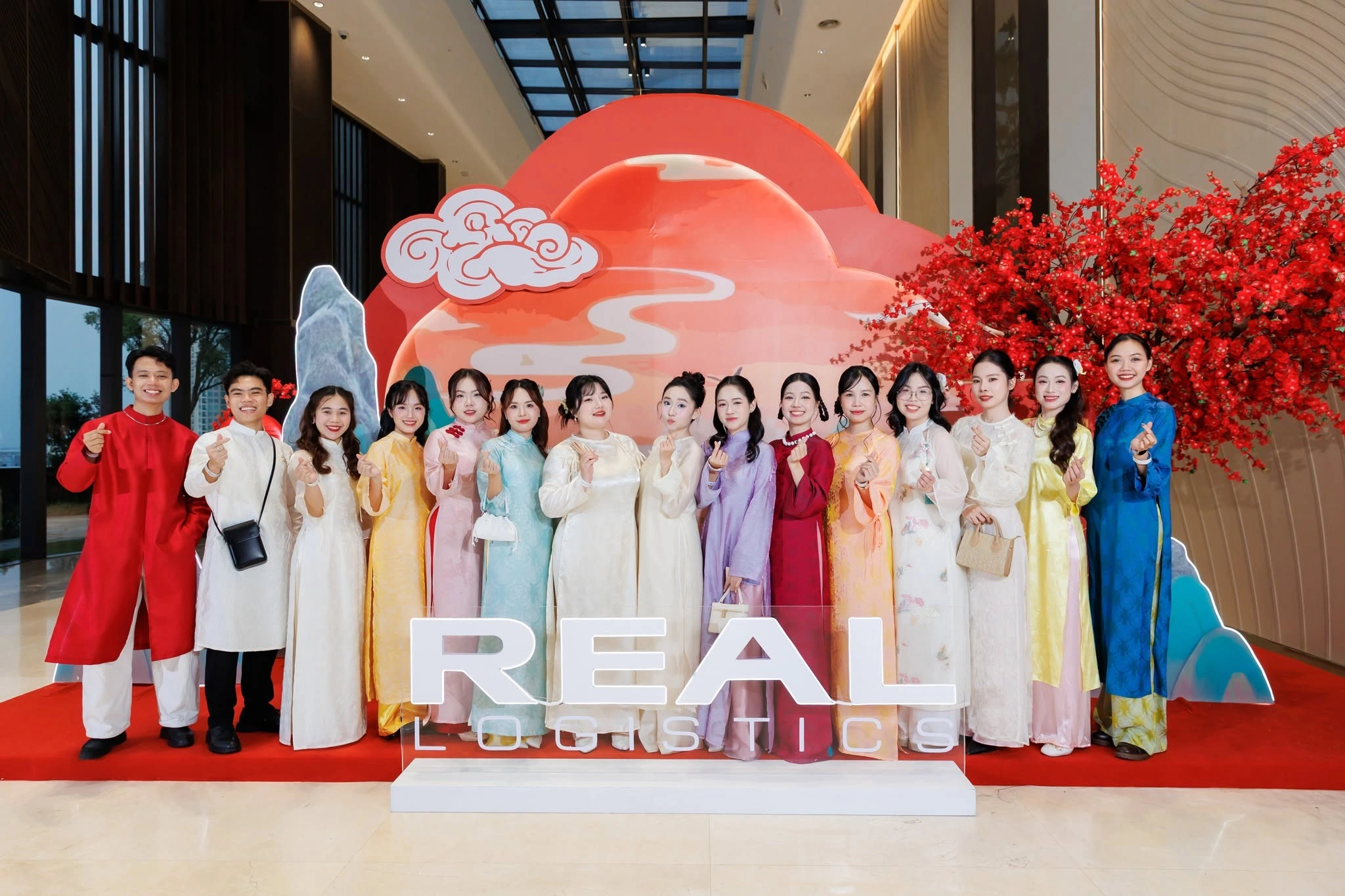 year end party 2025 sum vay yeu thuong 26webp